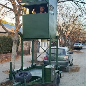 Torre de observación sobre tráiler